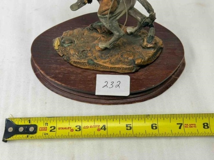 legends-sculpture-image-6