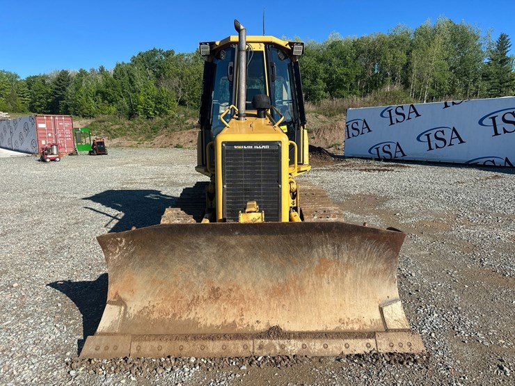 2004-caterpillar-d3g-xl-image-8