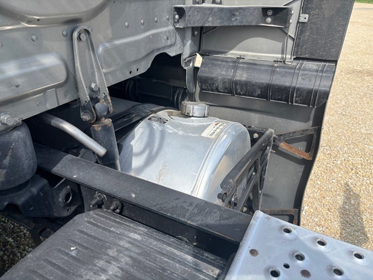 #2164-•-2022-freightliner-cascadia-pt126slp-sleeper-cab-truck-tractor-image-91
