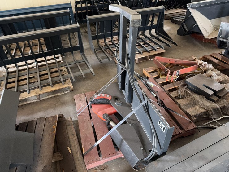 attachments-international-cedar-shear-skid-attachment-image-2