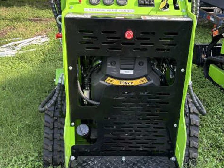 #51-•-mini-skid-steer-loader---ft36c---gas-image-7