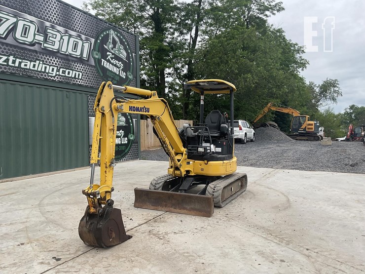 2020-komatsu-pc30mr-5-image-8