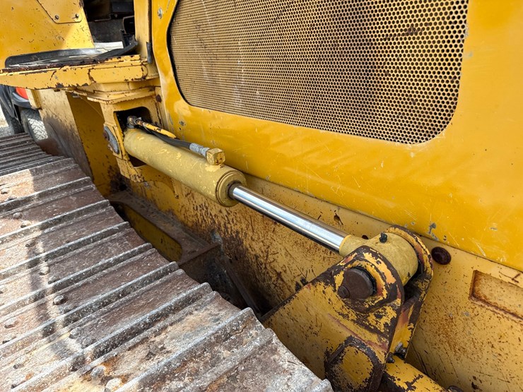 deere-550h-image-14