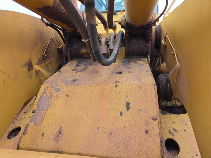 1986-caterpillar-980c-image-22