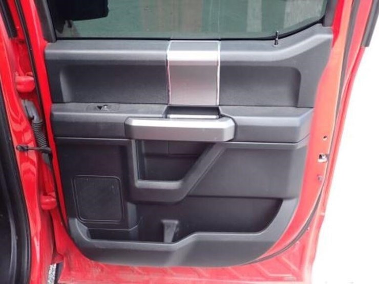 2016-ford-f150-image-35