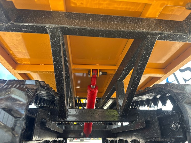 #5047-•-2026-j1500-crawler-dumper-image-21