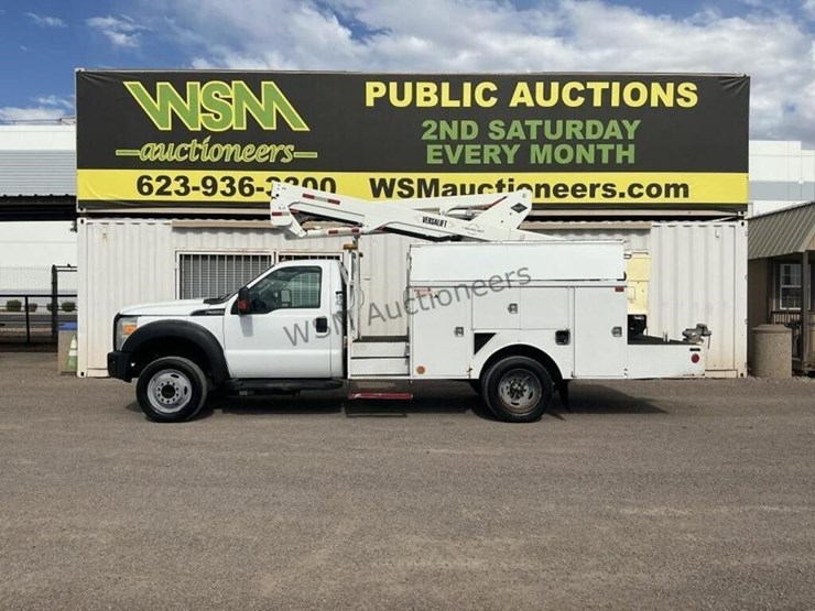 2015-ford-f550-image-1