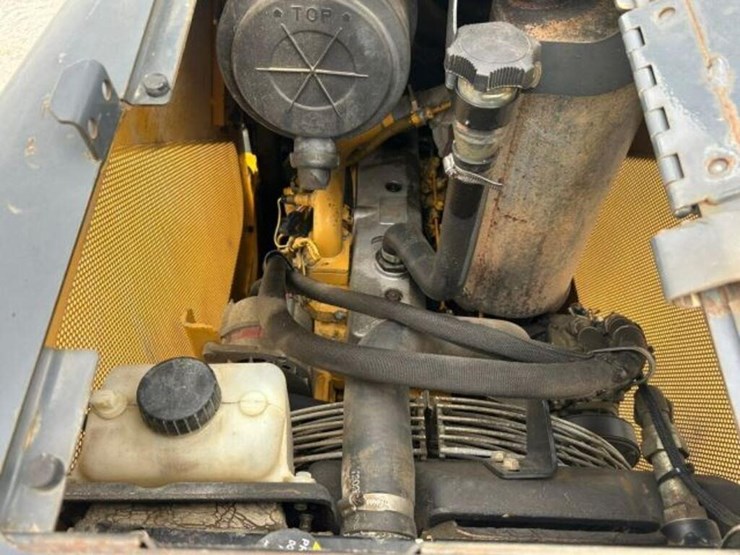2007-deere-450j-lgp-image-21