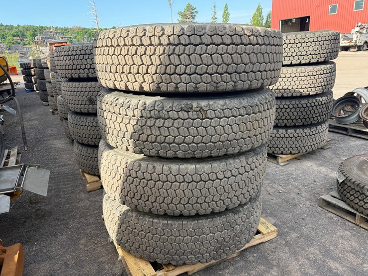 #1326-•-bridgestone-tires-with-rims-image-2
