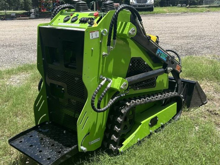 #49-•-mini-skid-steer-loader---ft36c---gas-image-6