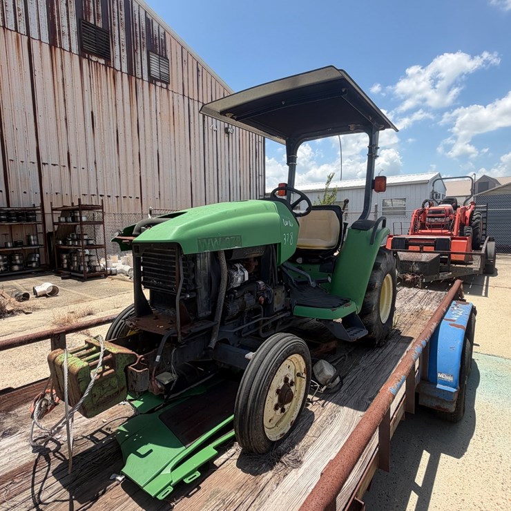 #91 • JOHN DEERE TRACTOR