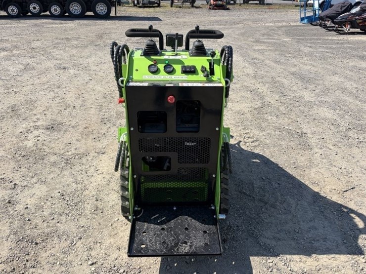 2026-future-ft36c-mini-compact-track-loader-image-5