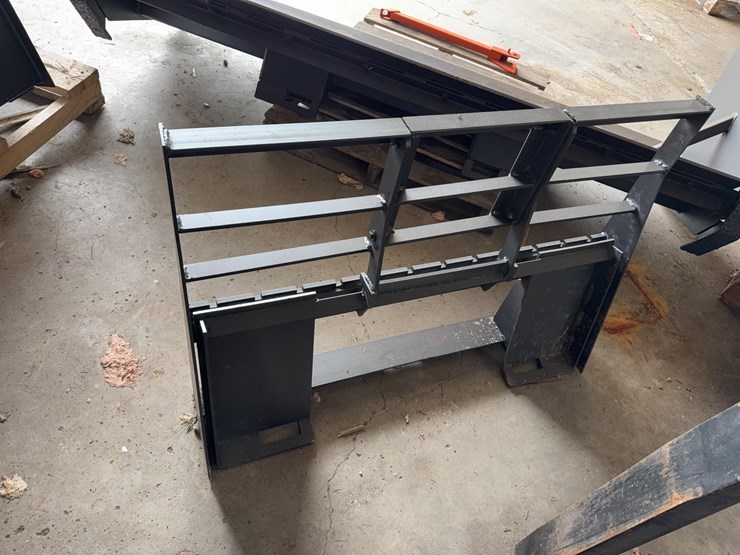 skidsteer-plate-image-2
