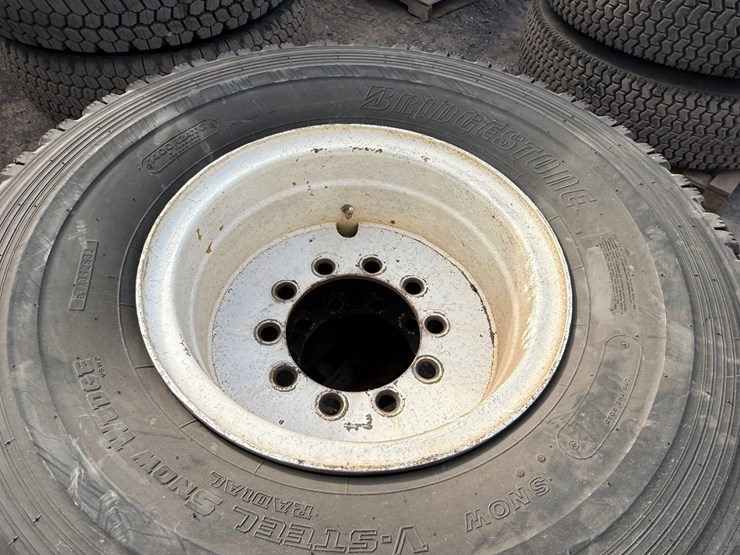#1336-•-bridgestone-tires-with-rims-image-6