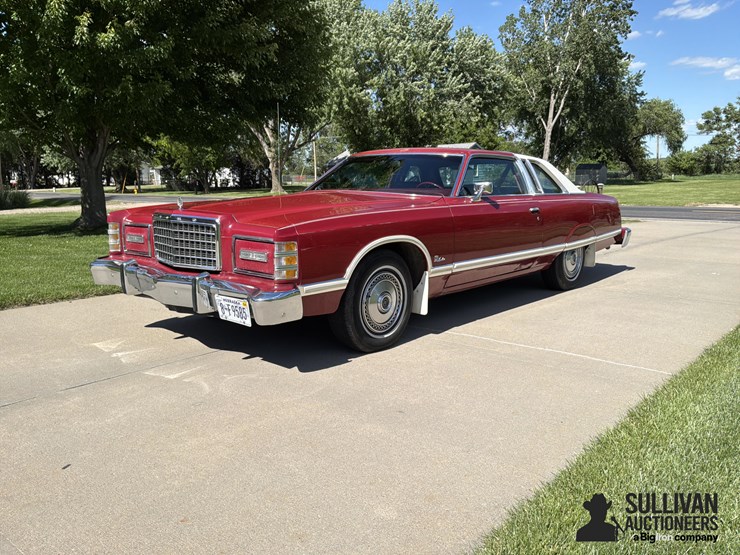 1978-ford-ltd-landau-2-door-collector-car-image-1