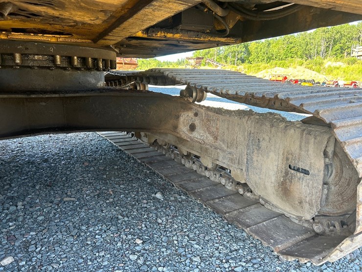 2000-deere-200-lc-image-33