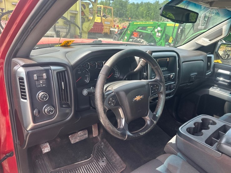 2014-chevrolet-silverado-1500-image-30