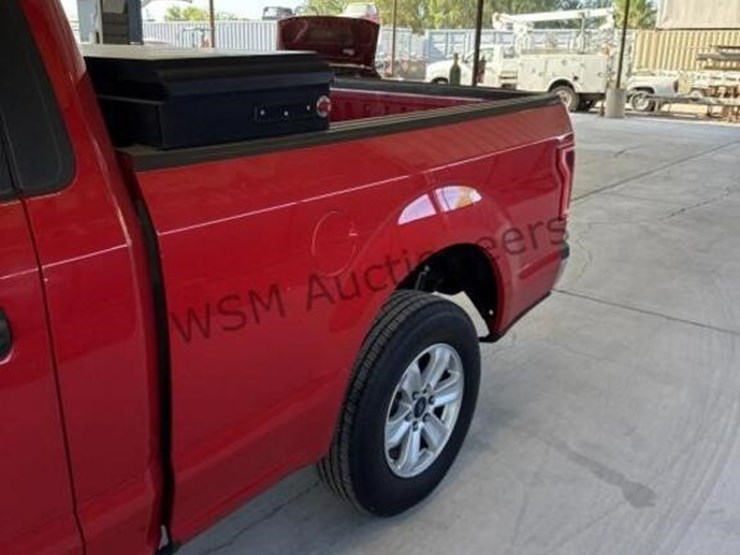 2016-ford-f150-image-5