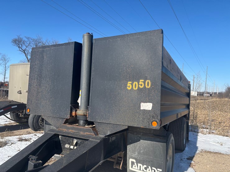 #2175-•-2004-cancade-dump-pup-trailer-image-7