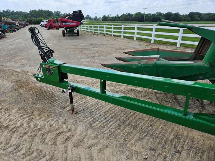 john-deere-3955-image-25