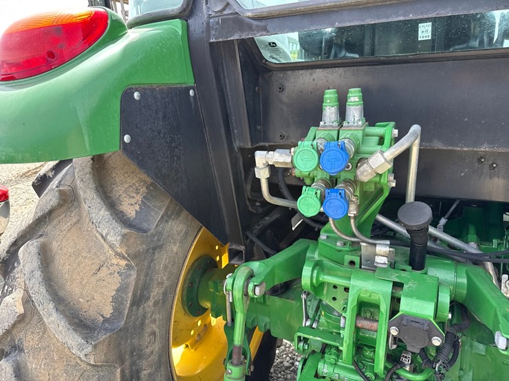 john-deere-5090e-image-42