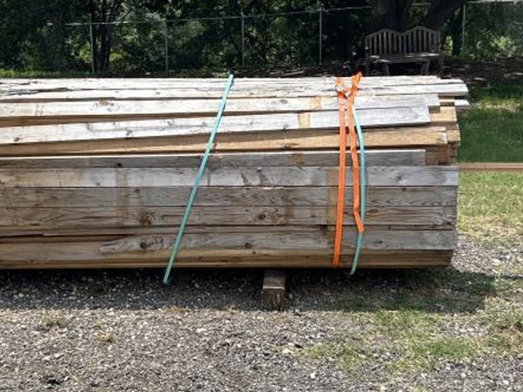 #150-•-lumber---weathered-1x4-lumber-up-to-14'-image-2