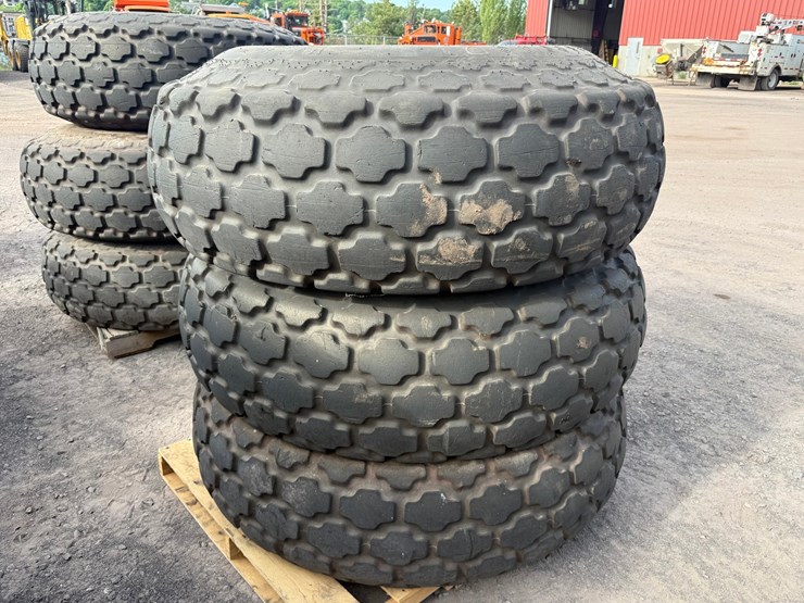 #1344-•-firestone-tires-with-rims-image-2