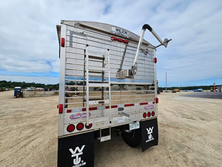 2015-wilson-40-image-18