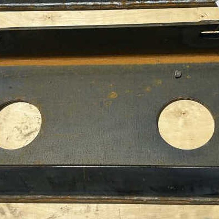#46 • Mini Skid Steer Dingo Mounting Plate