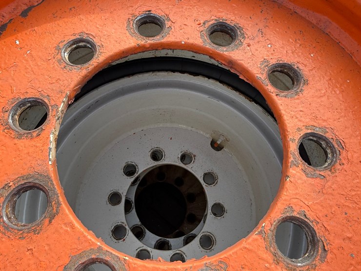 #1328-•-bridgestone-tire-with-rim-image-7