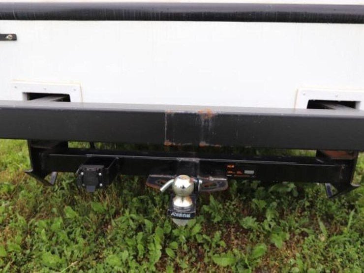 2025-ford-transit-image-11
