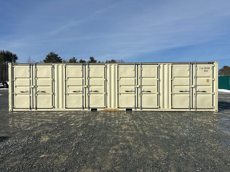 #5011-•-40'-(5)-door-shipping-container-image-2