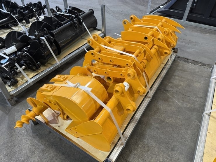 2026-future-8pc-mini-excavator-attachment-kit-image-4