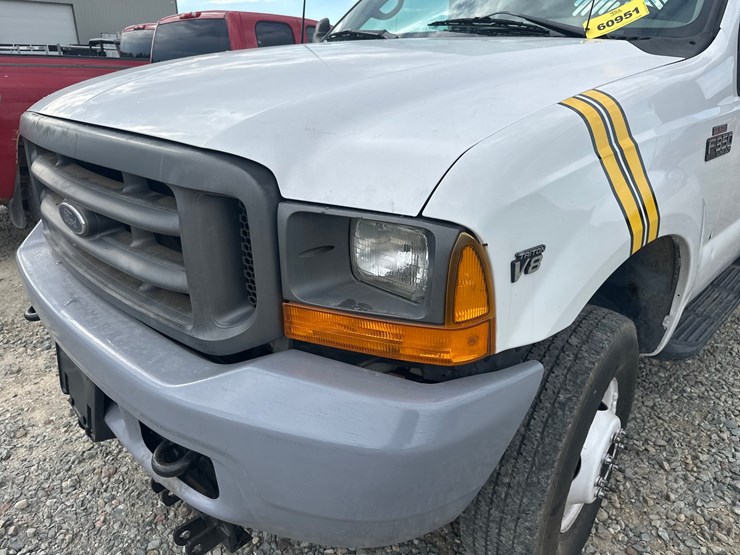 2001-ford-f350-image-9
