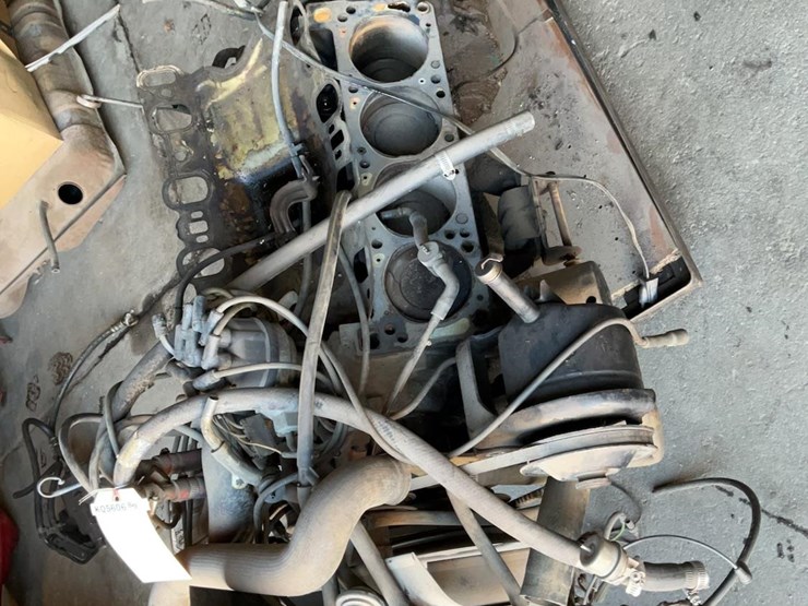1973-ford-351-cleveland-2-barrel-engine-&-transmission-image-18