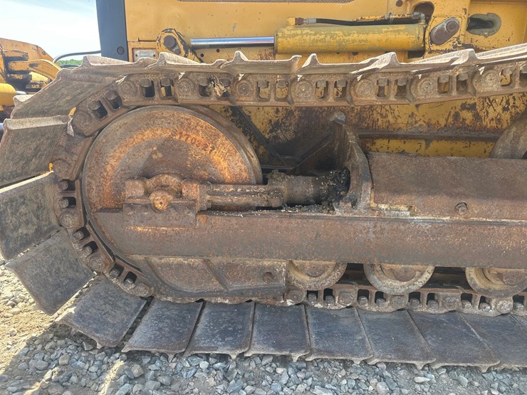 deere-550h-image-53