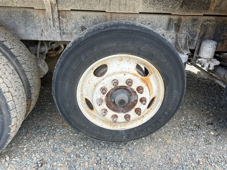 mack-dm688s-image-82