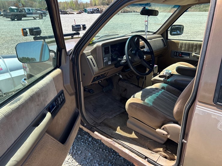 1994-chevrolet-2500-image-49