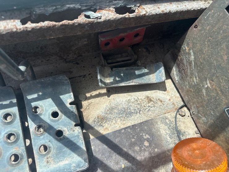 bobcat-231-image-33