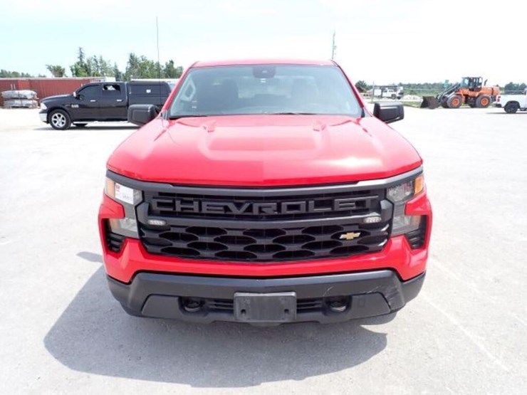 chevrolet-silverado-1500-image-2