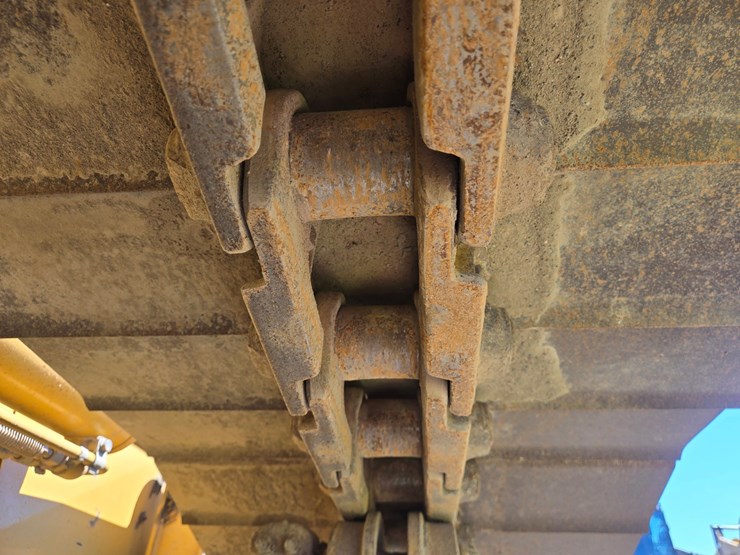 2007-caterpillar-d5n-lgp-image-70