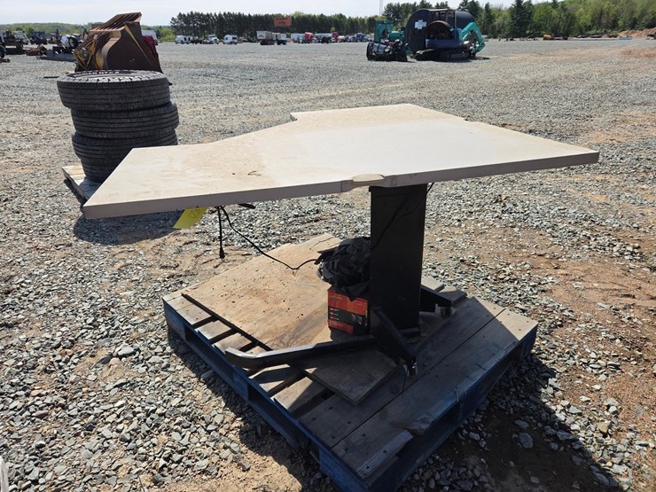 #6180-•-rolling-work-table-image-2