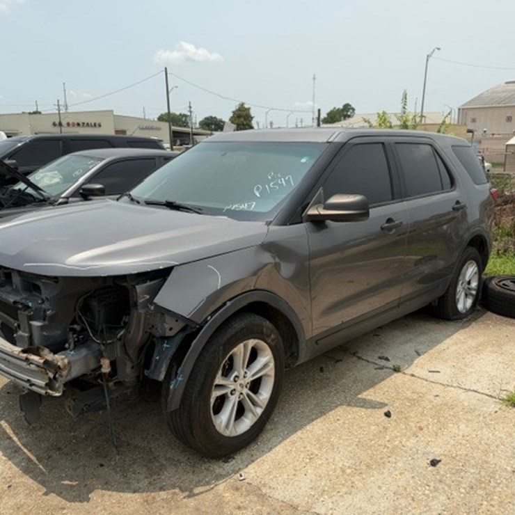 #67 • 2015 FORD INTERCEPTOR
