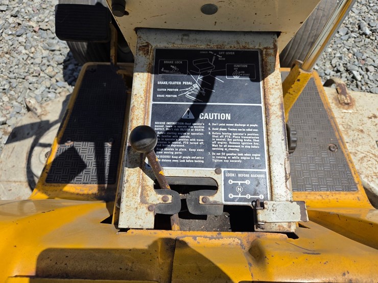 cub-cadet-1100-image-16