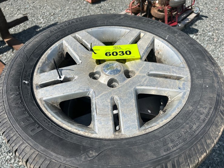 #6030-•-(6)-225/55r17-tires-w/-aluminum-rims-image-6