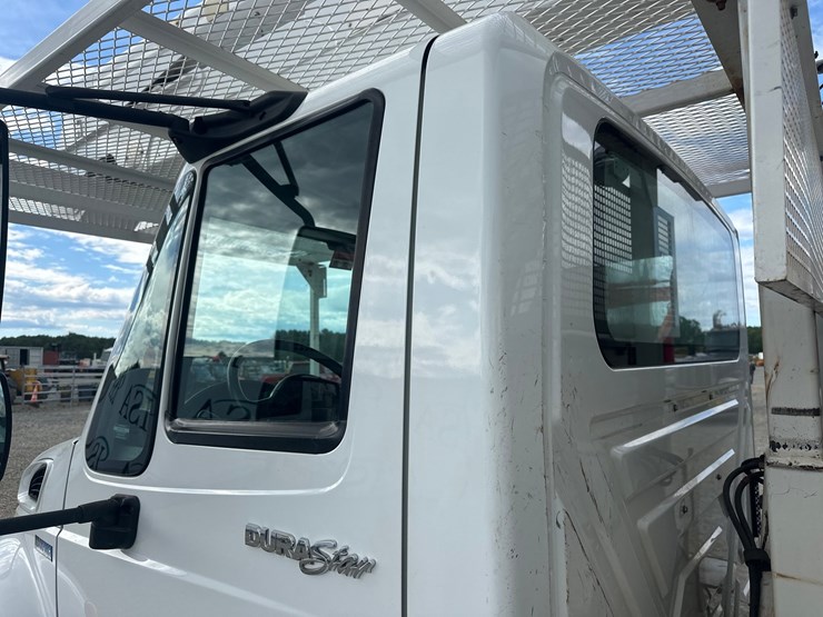 2013-international-durastar-4300-image-17
