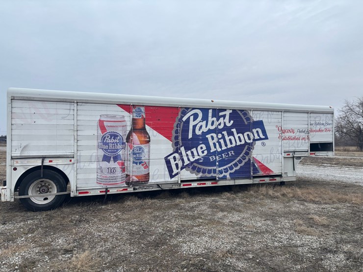 2001-hackney-beverage-trailer-image-2