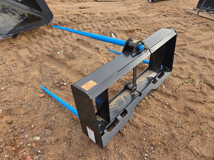 #6017-•-unused-stout-3-prong-skid-steer-bale-spear-attachment-image-2