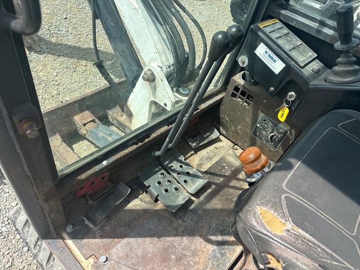 bobcat-231-image-32