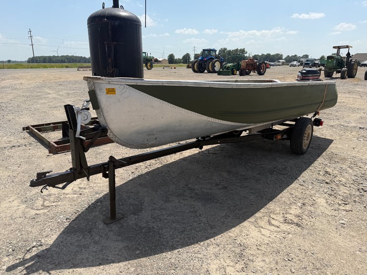 #47188-•-16’-fishing-boat-w/-trailer-inv#47188-image-1